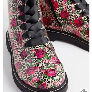 TORRID BETSEY JOHNSON LEOPARD AND ROSE COMBAT BOOTS
